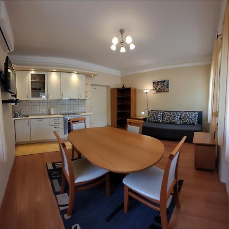 Frank Apartmanhaz Apartment Balatonboglar Exterior photo