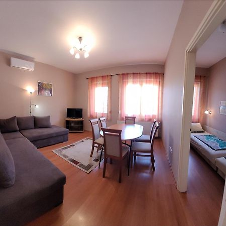 Frank Apartmanhaz Apartment Balatonboglar Exterior photo